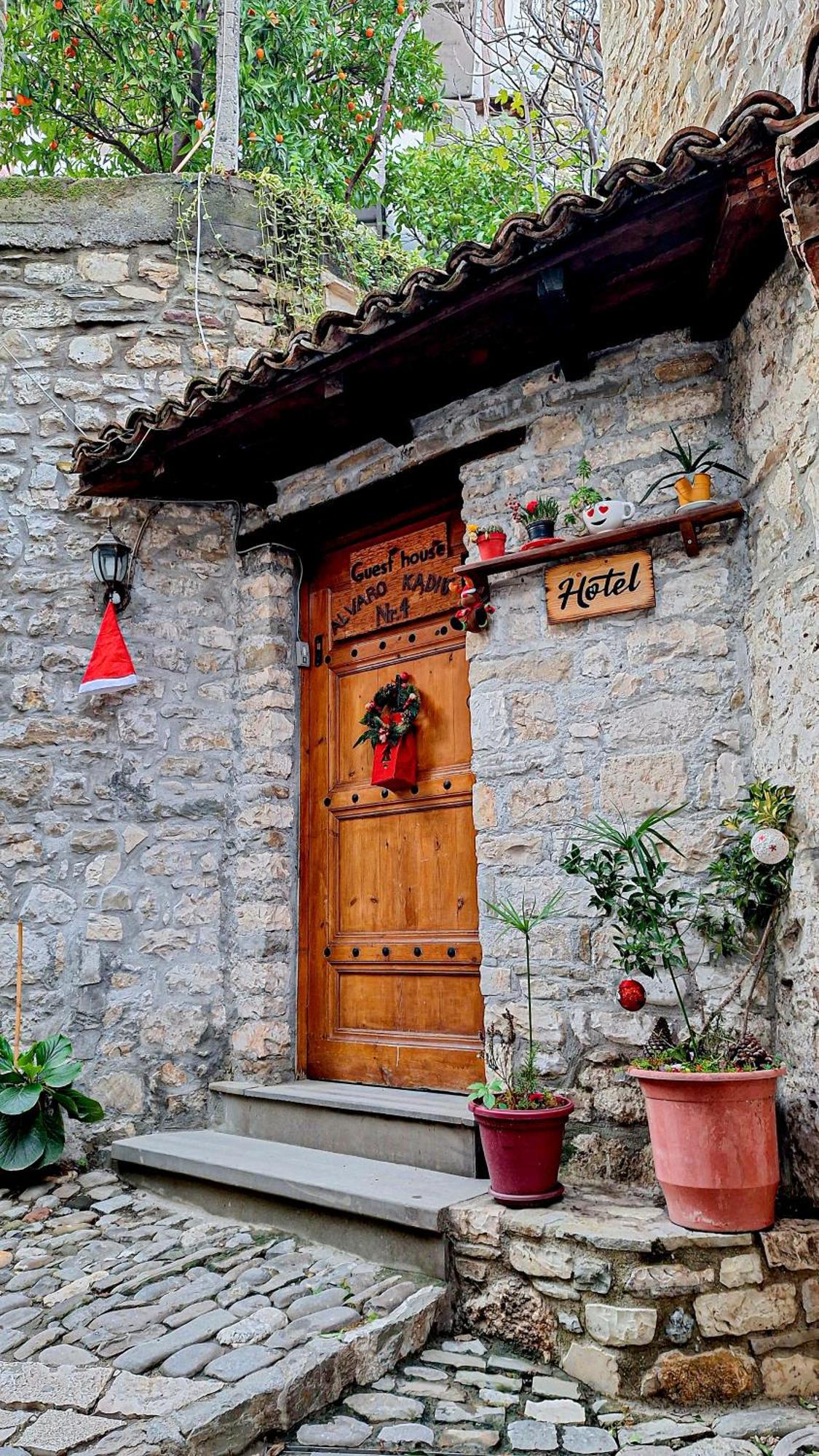 Guesthouse Alvaro Kadiu Berat Buitenkant foto